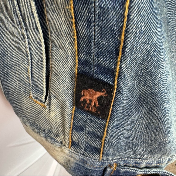 Lynyrd Skynyrd Trunk | LTD Limited Edition Distressed Denim Jacket ✨NWOT✨ - Picture 14 of 16